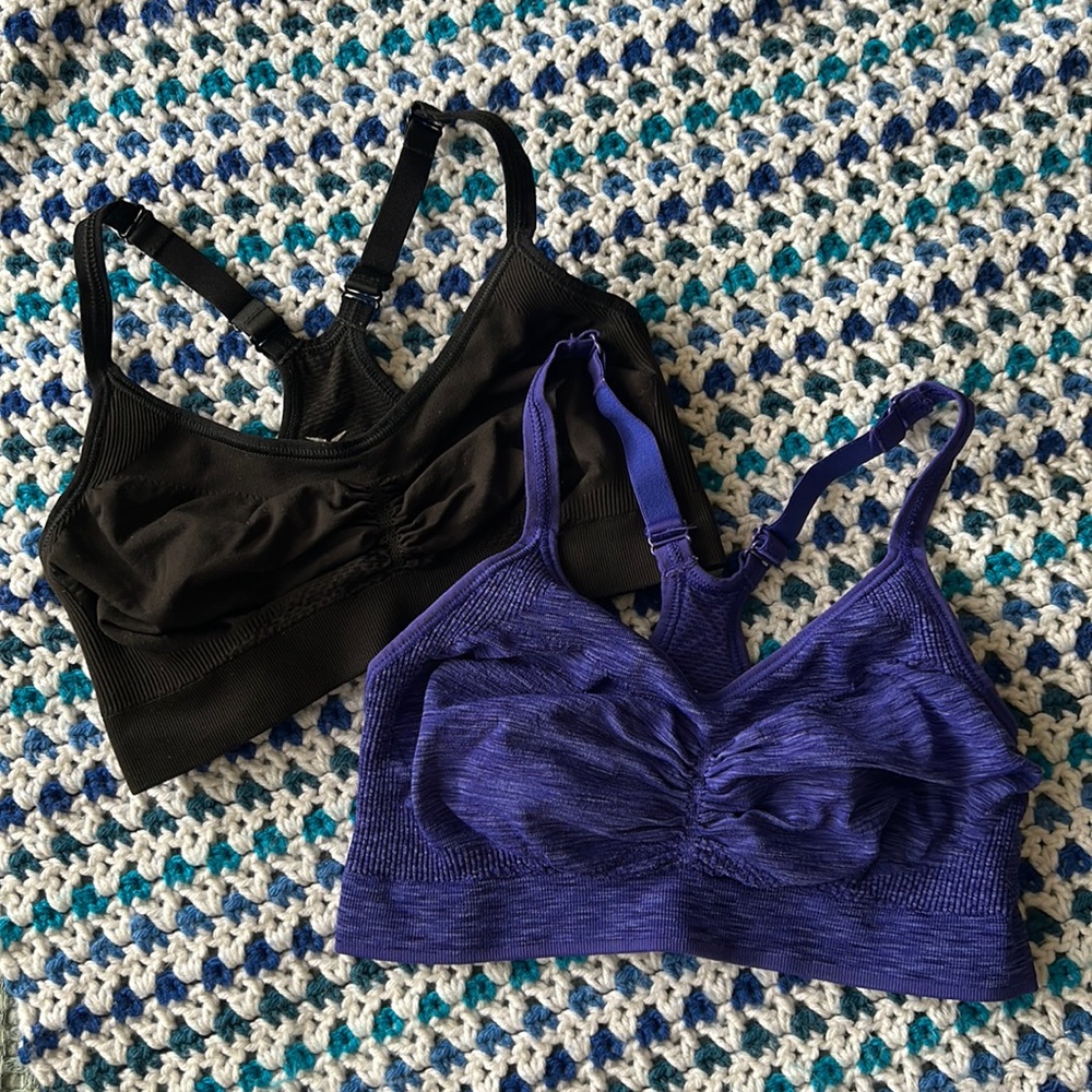 2 Old Navy Active Go Dry light support adjustable strap yoga sport bras